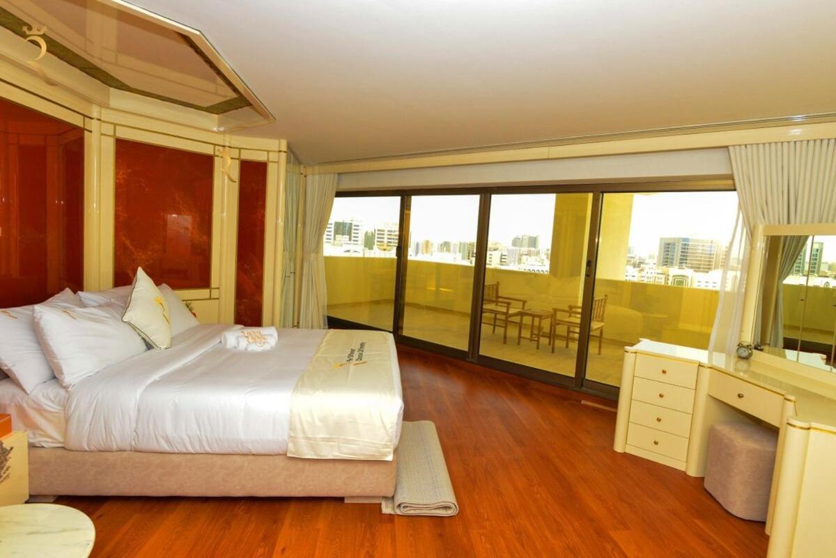 Timeless Elegance Italian-style Penthouse Retreat Abu Dhabi